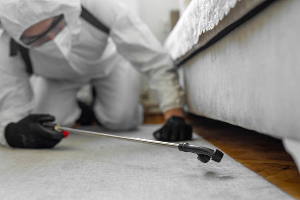 Professional Rodent Control technician working in North Vacherie, LA